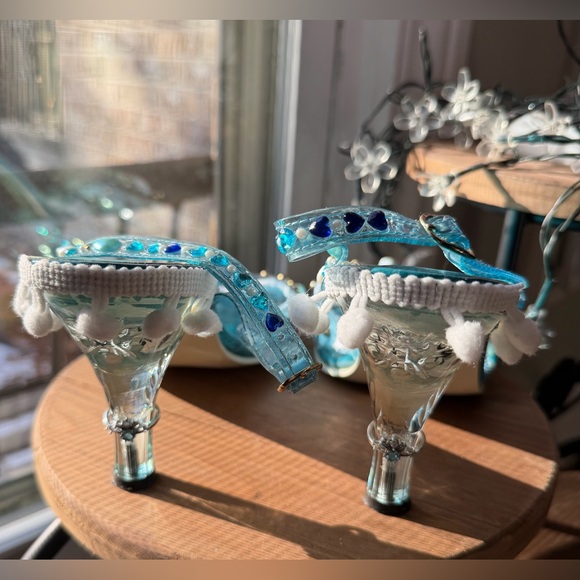 Custom, One~of~a~Kind, Handmade Princess Themed Slingback Sandal, Size 9/40 - Picture 11 of 16